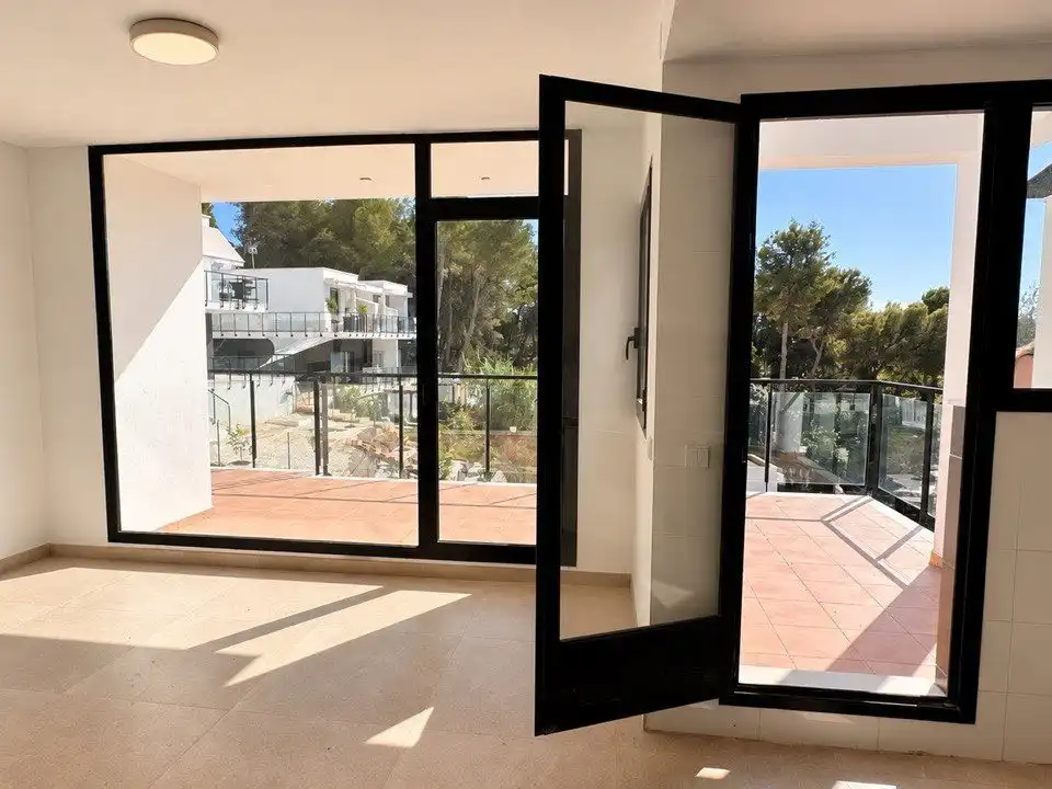 Casa o chalet en venta en Chiva con Aire acondicionado y Terraza
