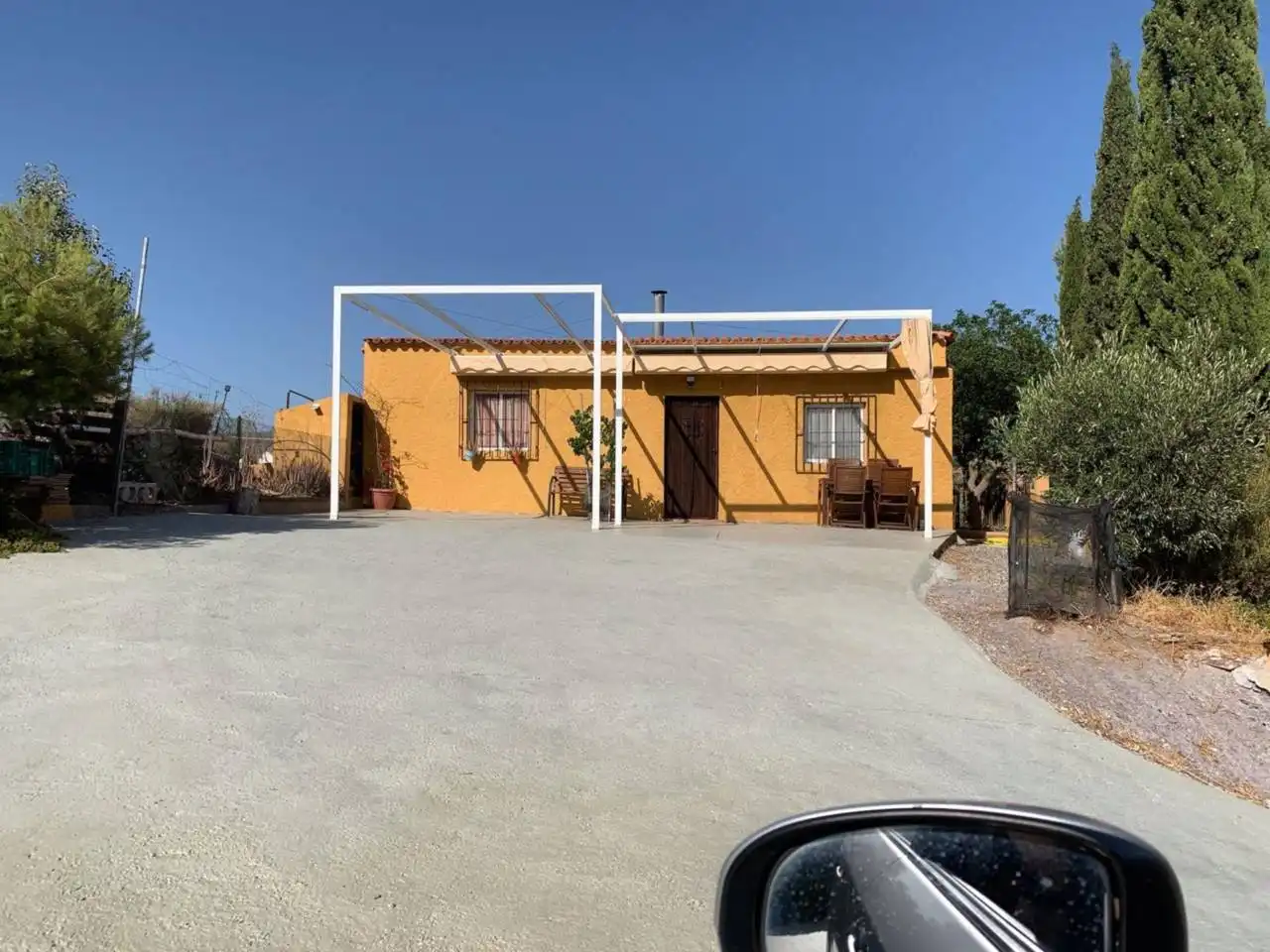 Vista exterior de Finca rústica en venda en Felix amb Jardí privat, Terrassa i Moblat