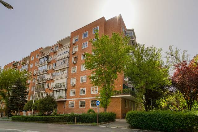 Piso en Venta en Avenida de Baviera en Guindalera