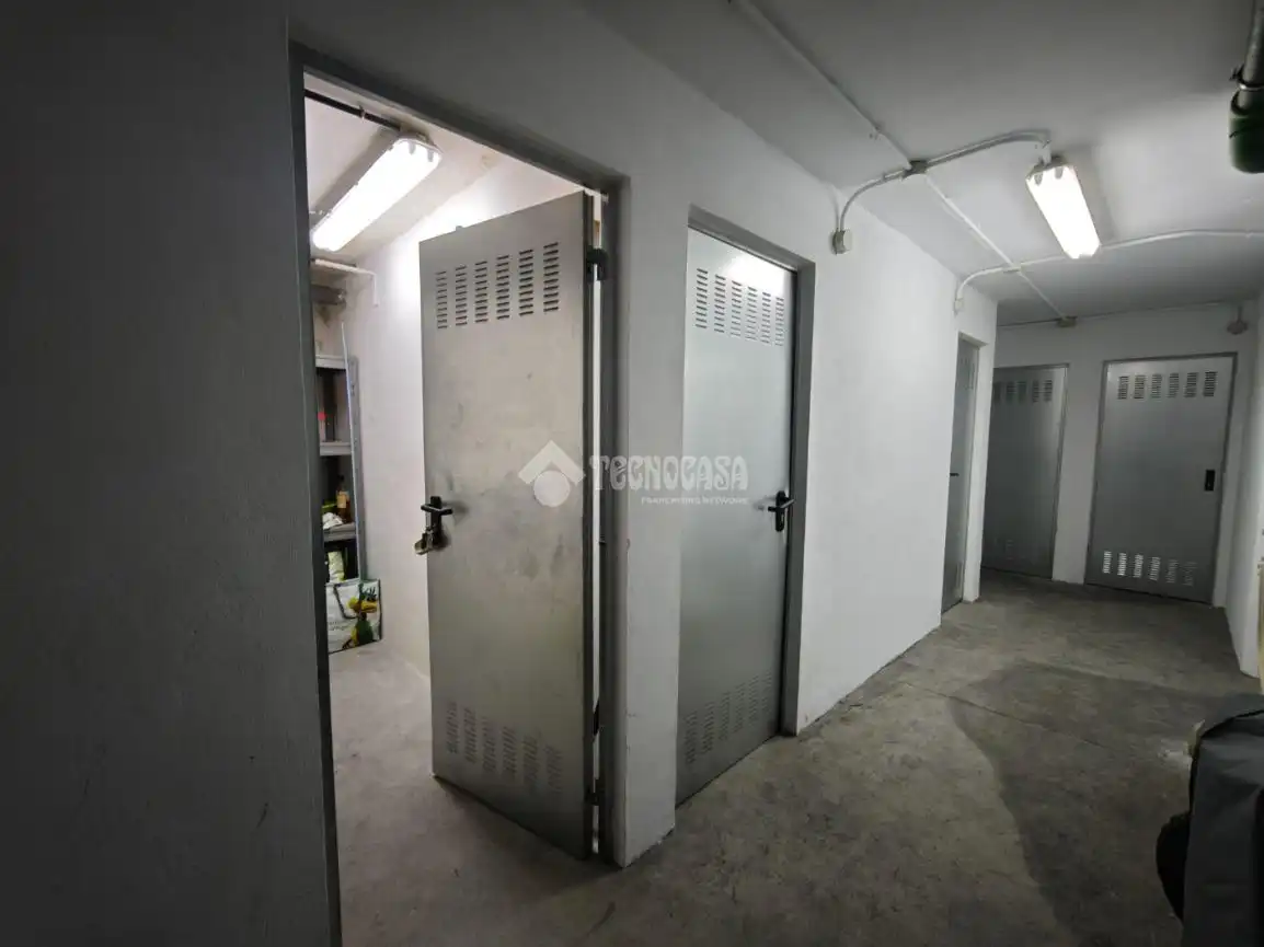 Storage room for sale in Arona
