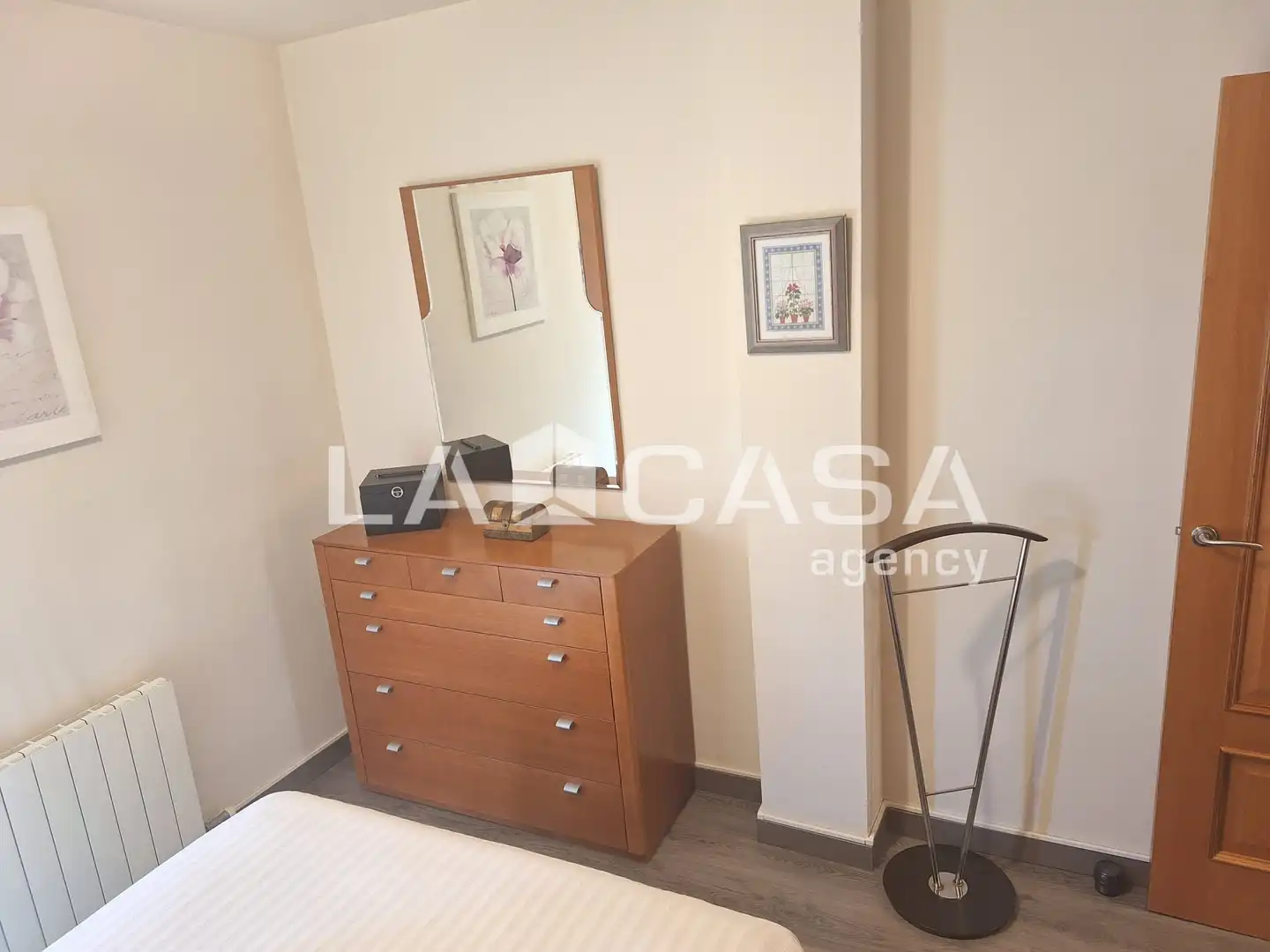 Habitación de Piso en venta en Santa Coloma de Gramenet con Calefacción y Jardín privado