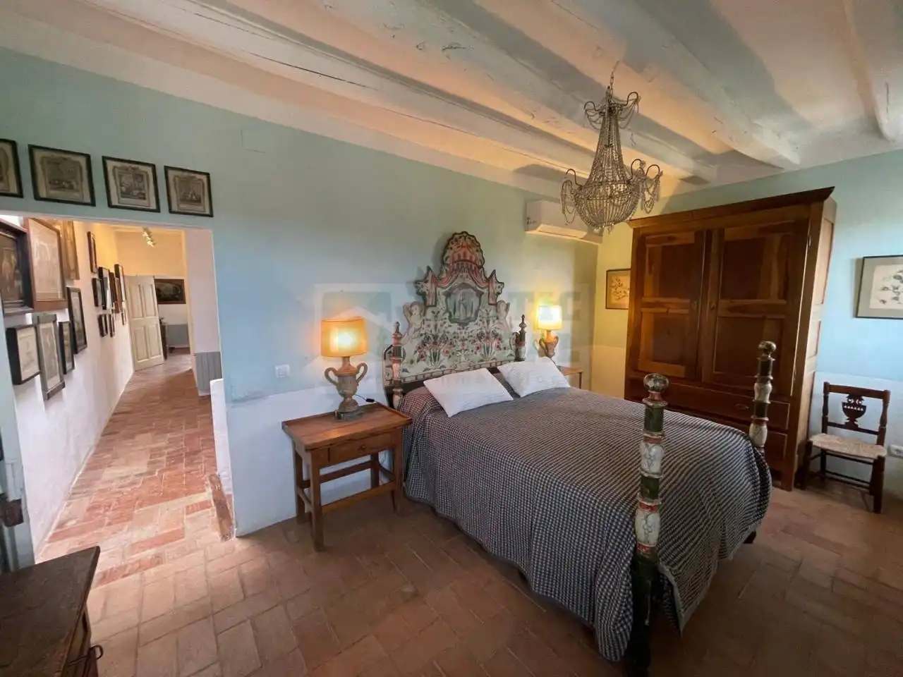 Schlafzimmer von Country house zur Miete in Navata mit Klimaanlage, Heizung und Privatgarten