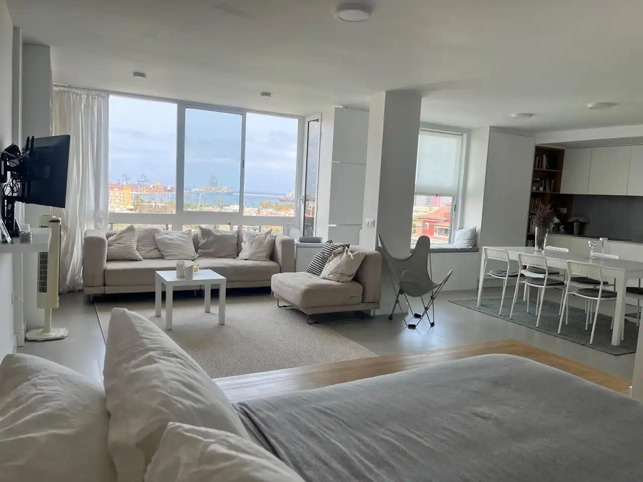 Wohnung zur Miete in Chil, 220, Ciudad Jardín