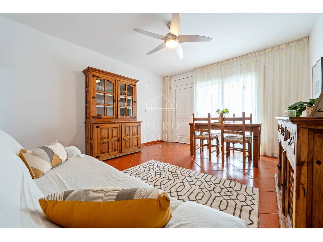 Dormitori de Casa o xalet en venda en Cambrils amb Jardí privat