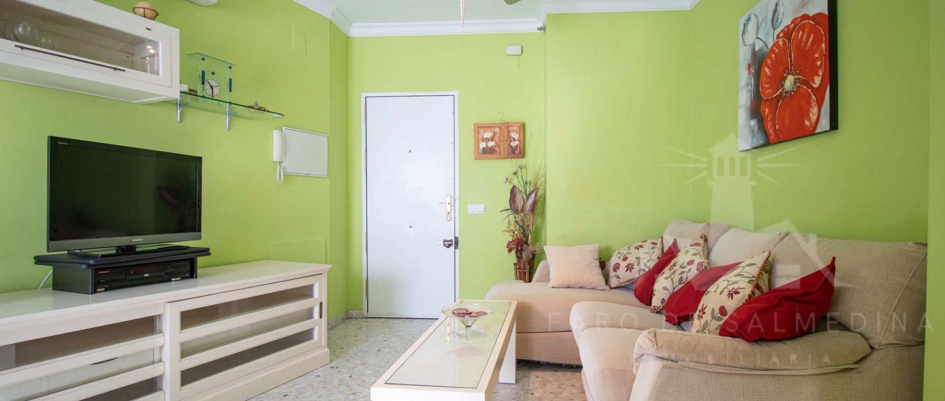 Sala de estar de Apartamento en venta en Chipiona con Aire acondicionado, Terraza y Amueblado