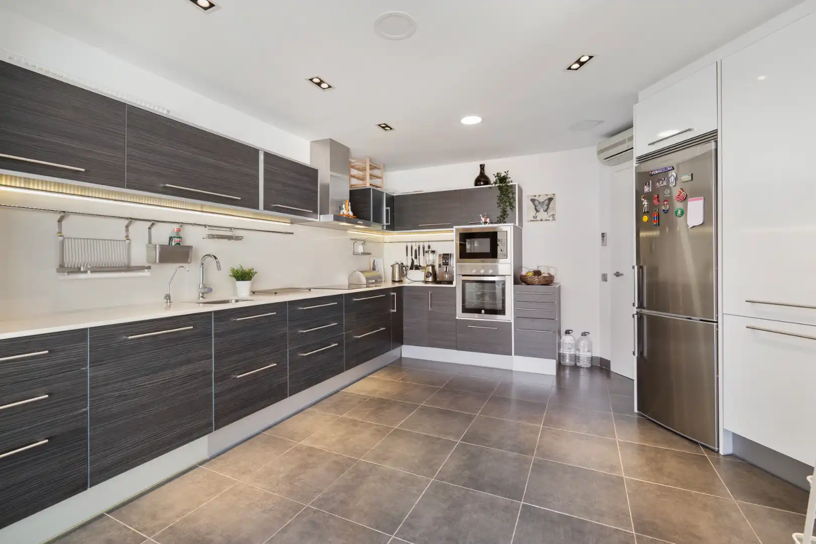 Cocina de Casa adosada en venta en Torredembarra con Aire acondicionado, Calefacción y Parquet
