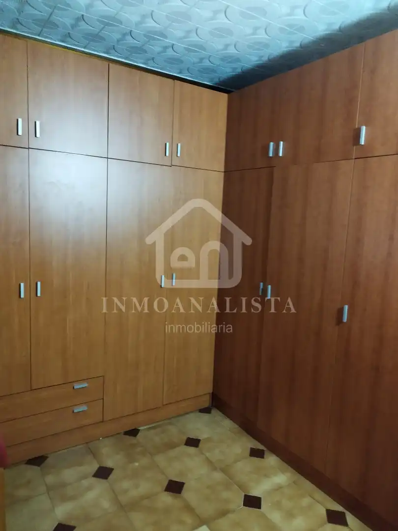 Bedroom of Houses for sale in Requena  with Air Conditioner, Terrace and Storage room