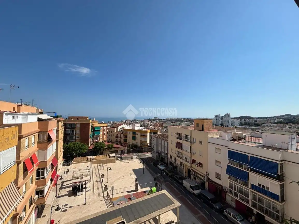 Vista exterior de Piso en venta en Benalmádena con Aire acondicionado y Terraza
