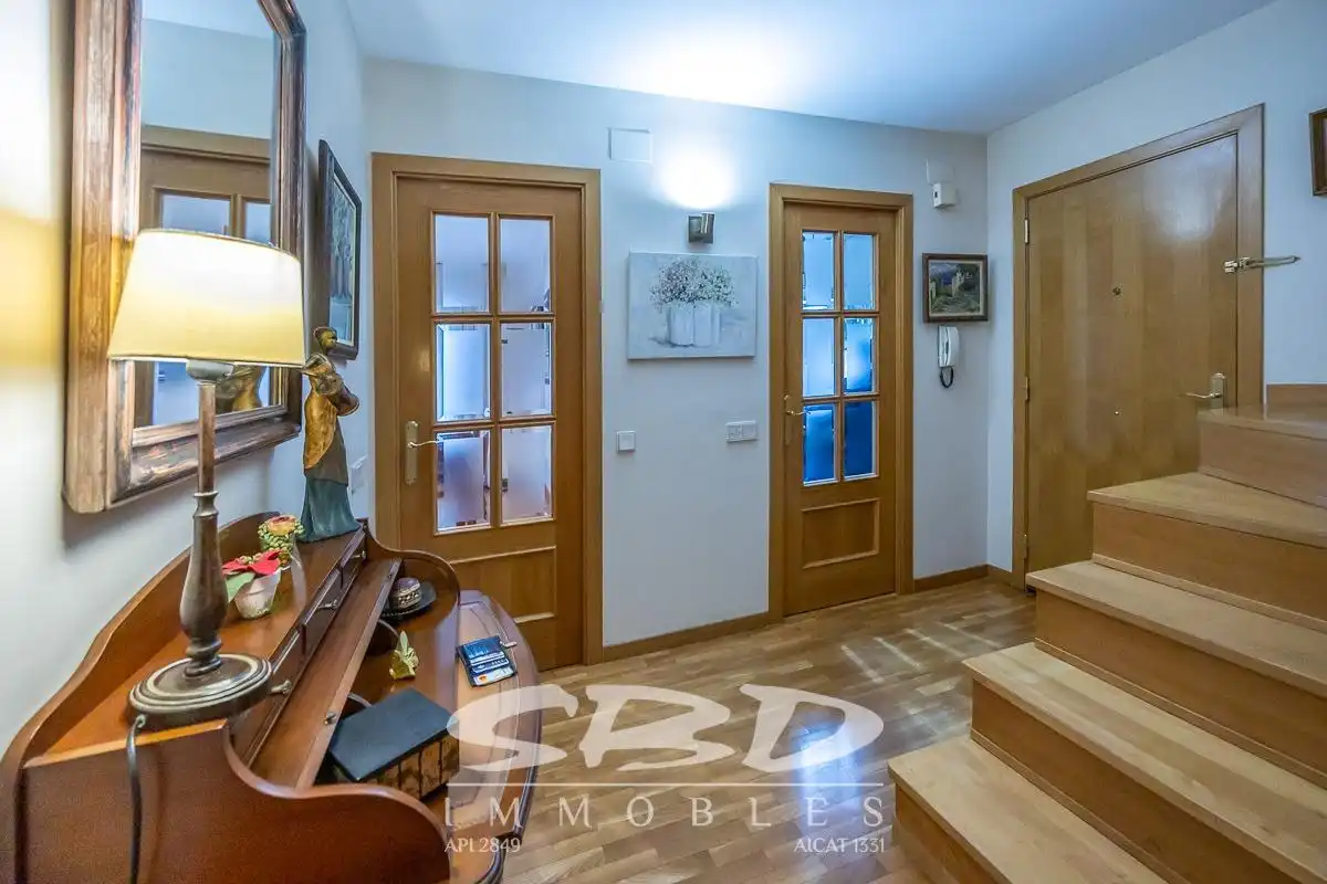 Dúplex en venta en Castellar del Vallès con Aire acondicionado, Terraza y Trastero