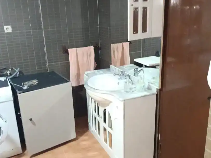 Bany de Casa o xalet en venda en Brazatortas amb Aire condicionat
