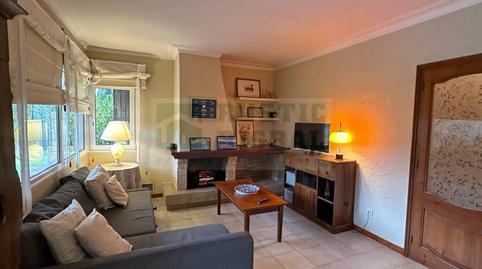 Foto 4 de Casa o xalet de lloguer a Sa Riera - Sa Fontansa, Girona