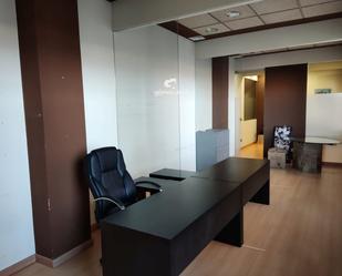 Office to rent in Cuenca Capital  with Air Conditioner and Heating