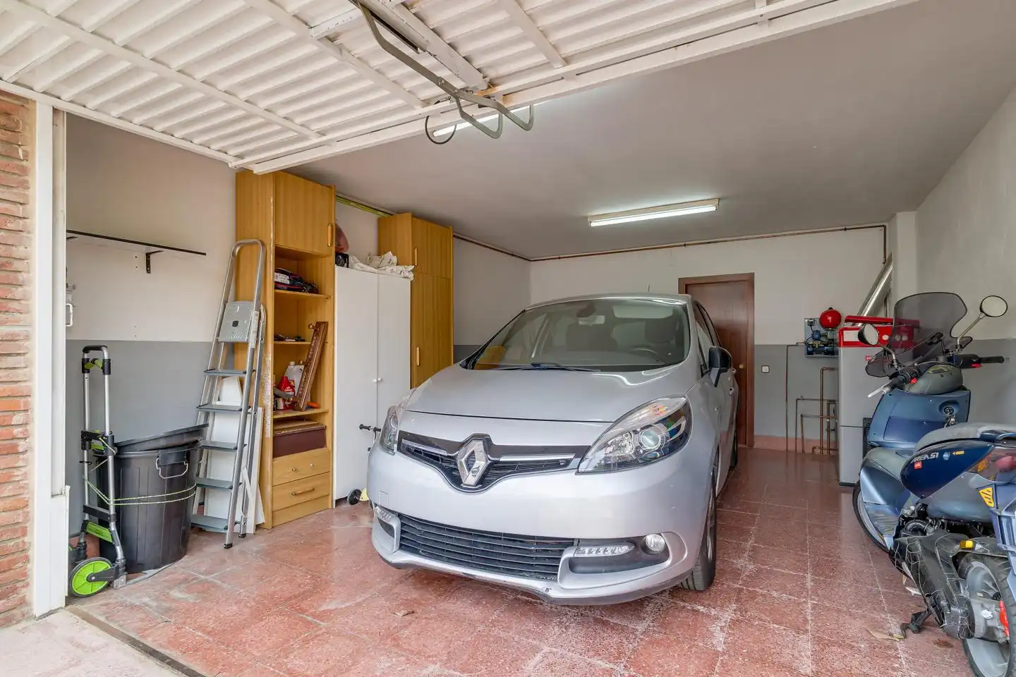 Aparcament de Casa o xalet en venda en Teià amb Calefacció, Jardí privat i Terrassa