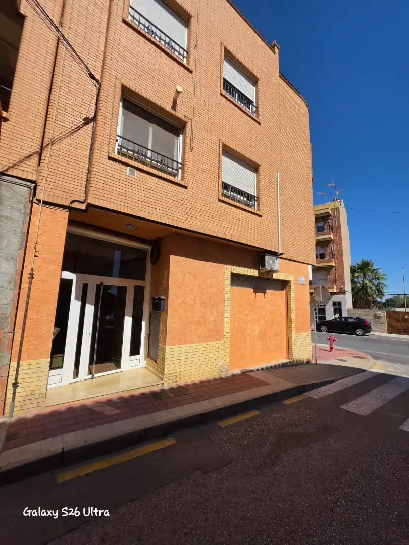 Vista exterior de Piso de alquiler en Algorfa con Amueblado y Piscina comunitaria