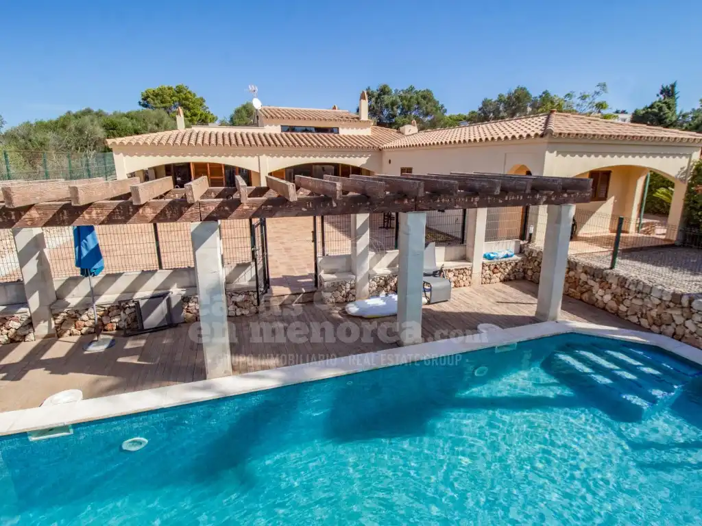Detached house with pool for sale in Cap d'en Font - Binissafúller
