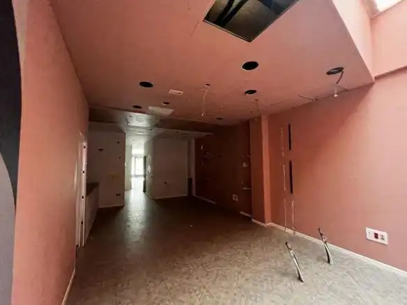Local comercial en venda a De Madrid, imagen 4