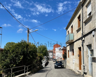 Vista exterior de Casa o xalet en venda en Vigo  amb Calefacció, Jardí privat i Parquet