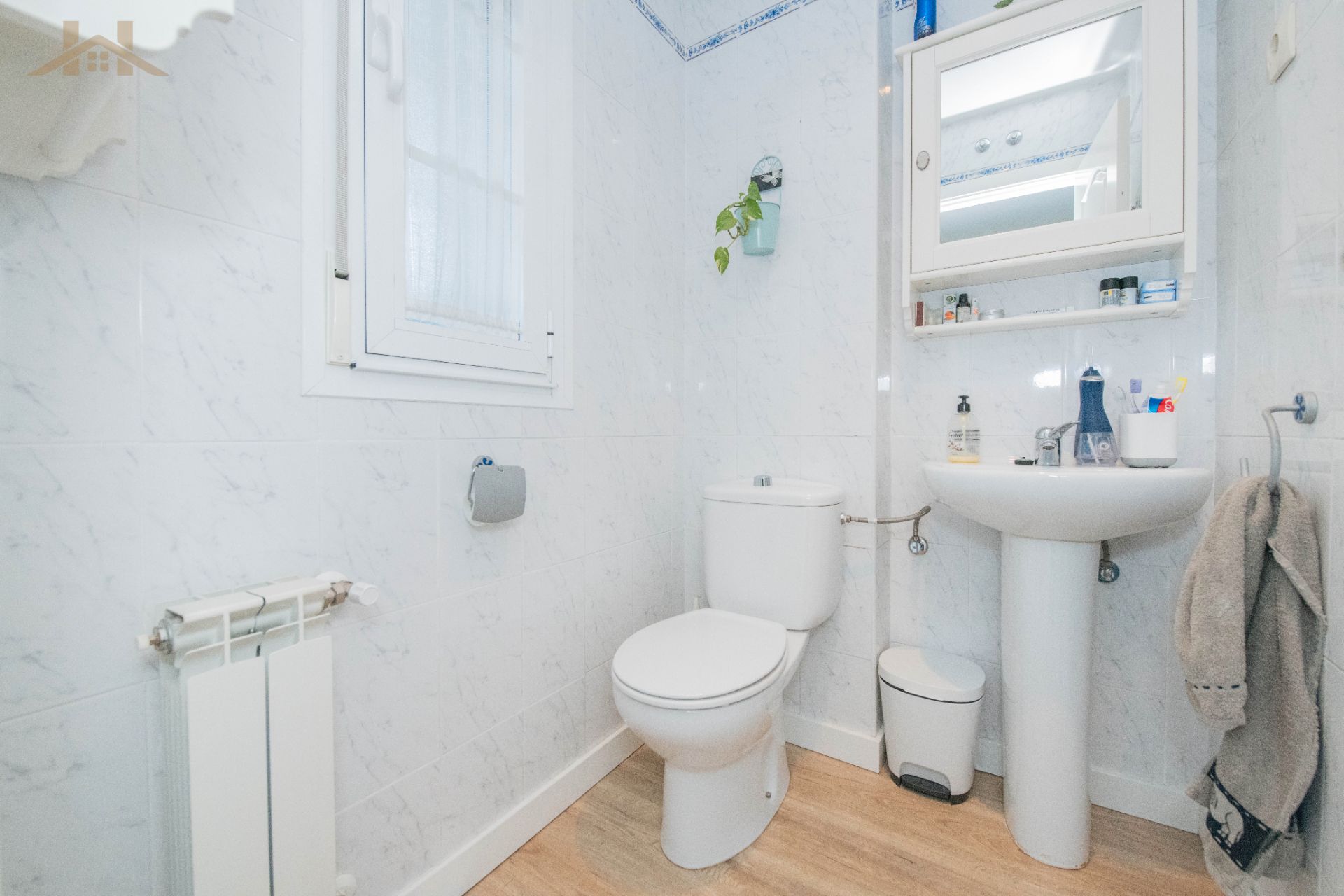 Bany de Casa adosada en venda en Villanueva del Pardillo amb Aire condicionat, Calefacció i Parquet