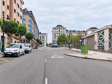 Flat for sale in Calle La regenta