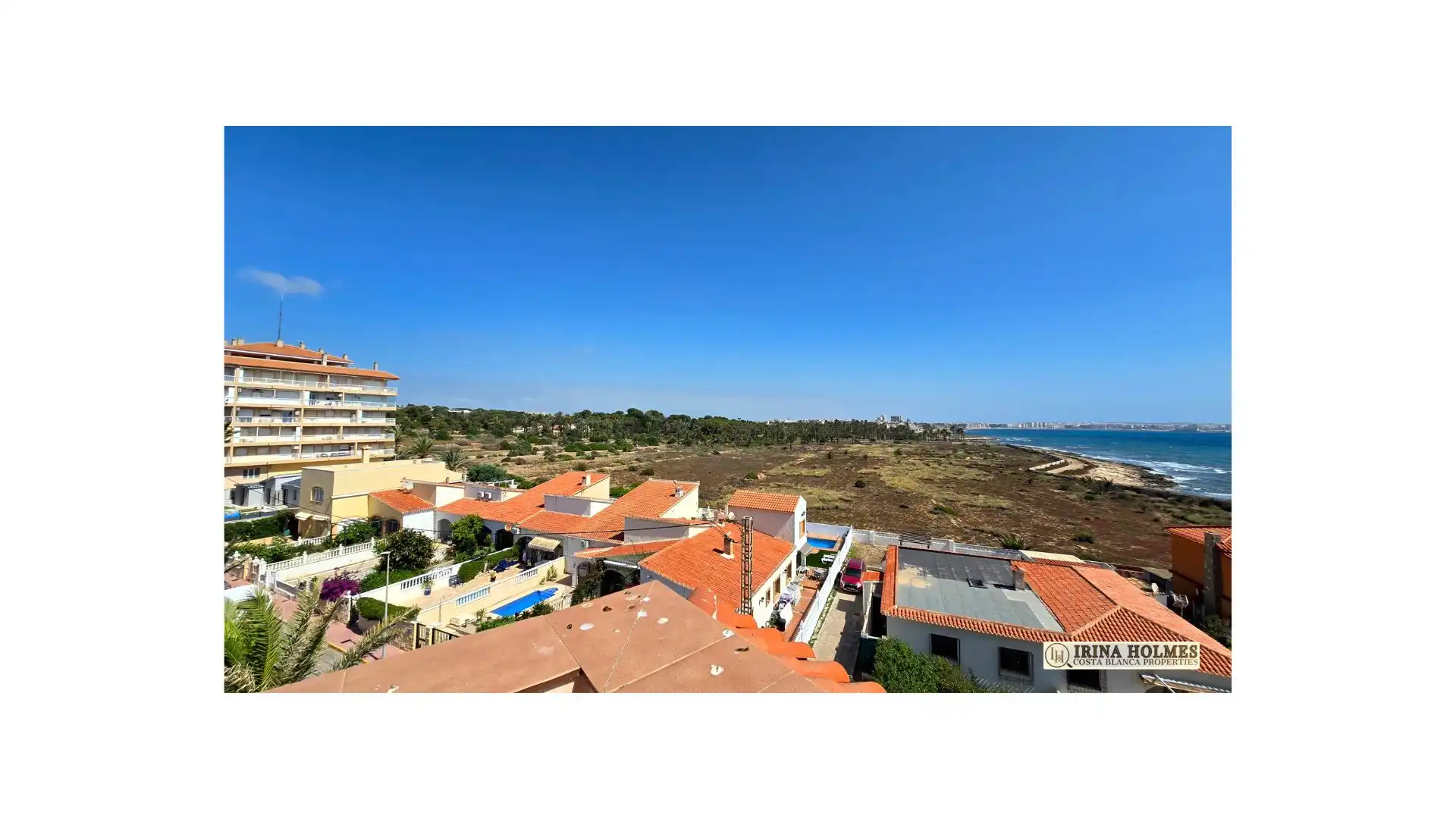 Vista exterior de Piso en venta en Torrevieja con Aire acondicionado, Jardín privado y Terraza