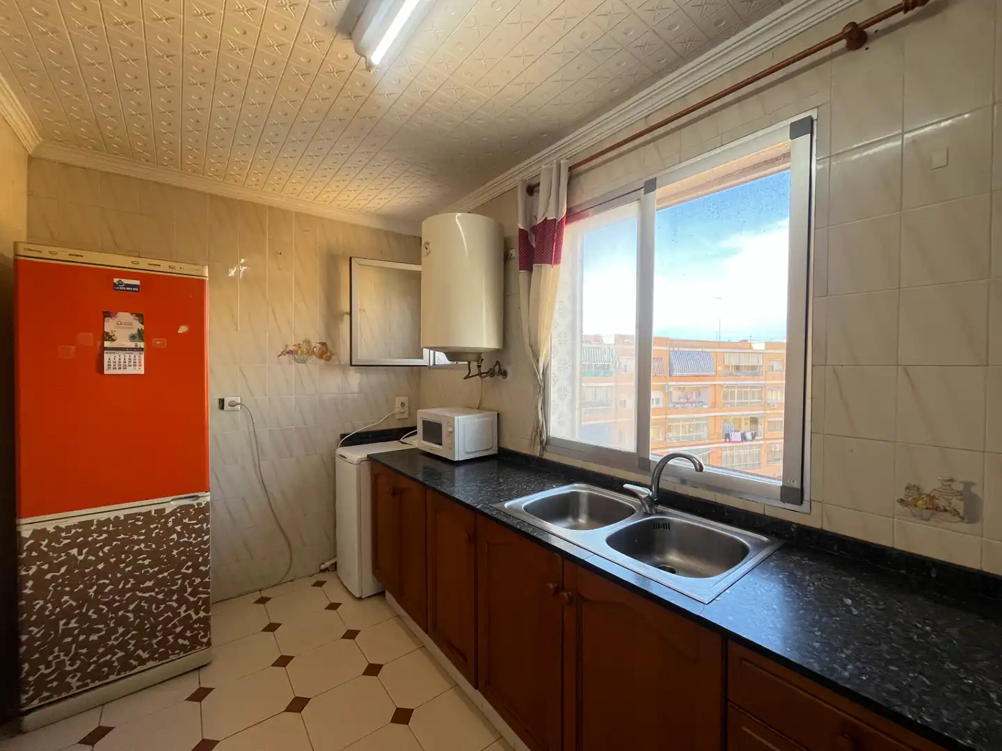 Cuina de Pis en venda en Sagunto / Sagunt amb Moblat, Forn i Microones