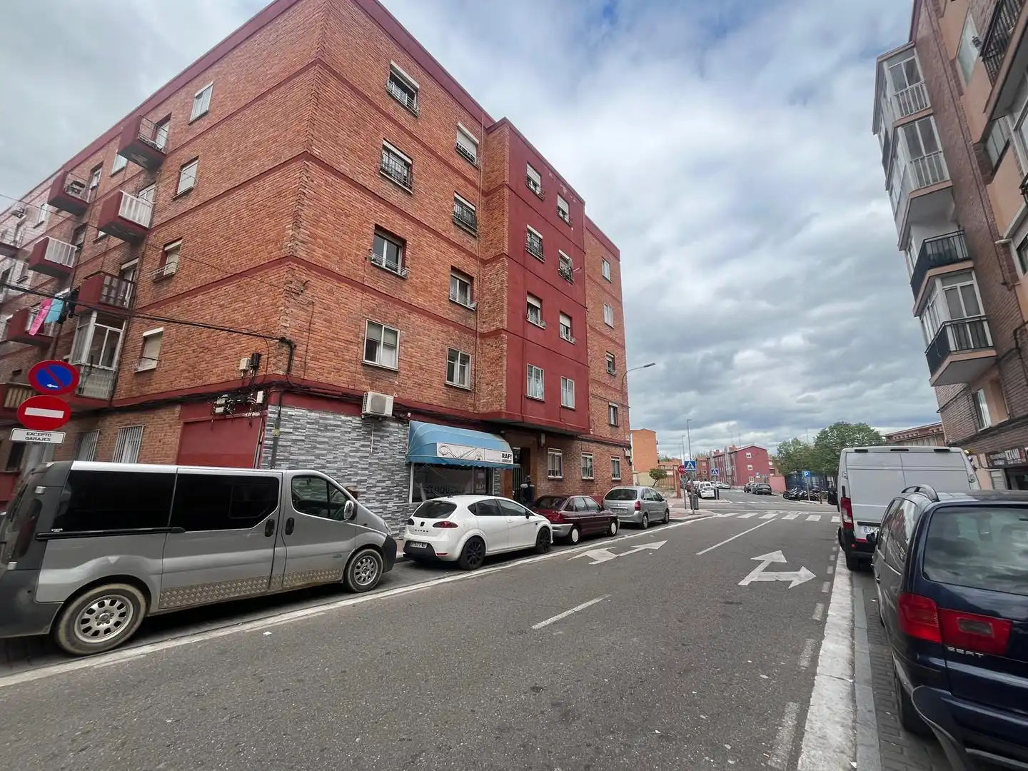 Vista exterior de Piso de alquiler en Valladolid con Calefacción, Amueblado y Horno