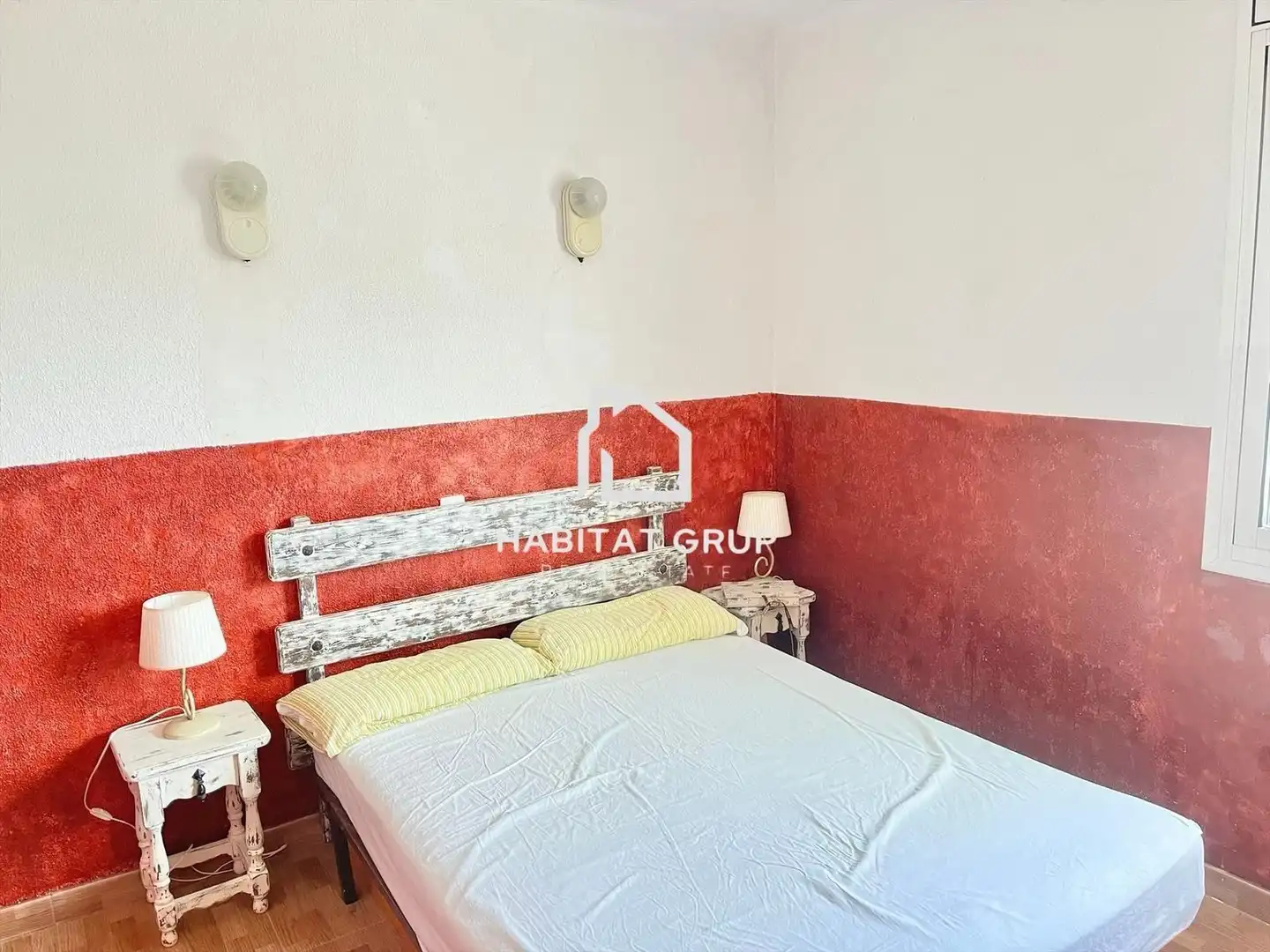 Habitación de Casa adosada en venta en Cambrils con Aire acondicionado, Calefacción y Jardín privado