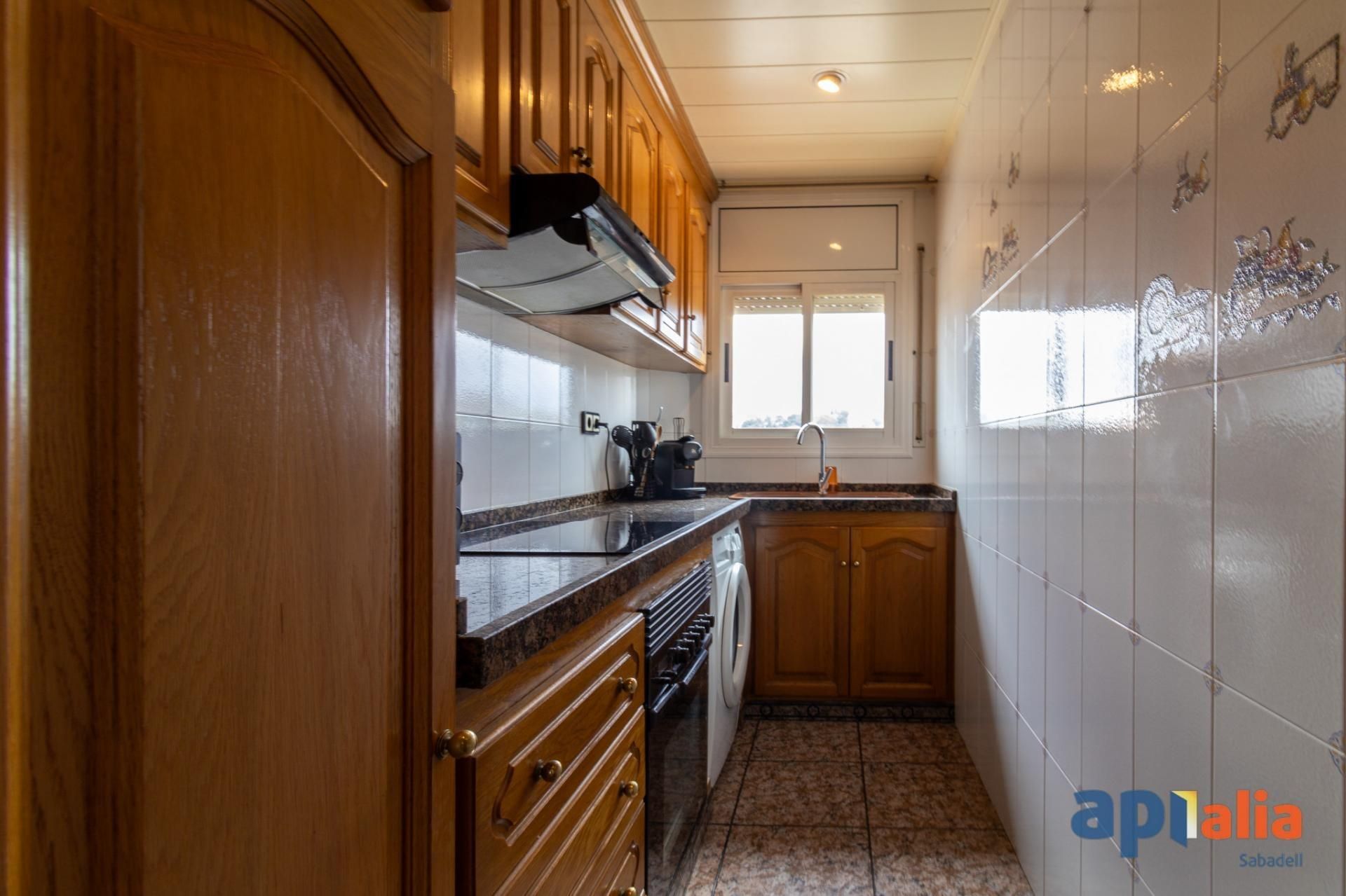 Flat for sale in Carrer LLOBREGAT DEL, Torre-romeu