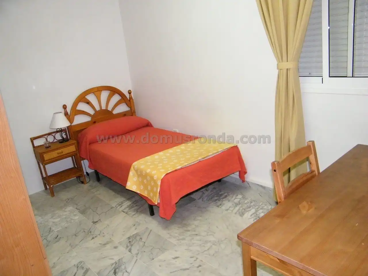 Habitación de Piso en venta en Ronda con Aire acondicionado, Terraza y Amueblado