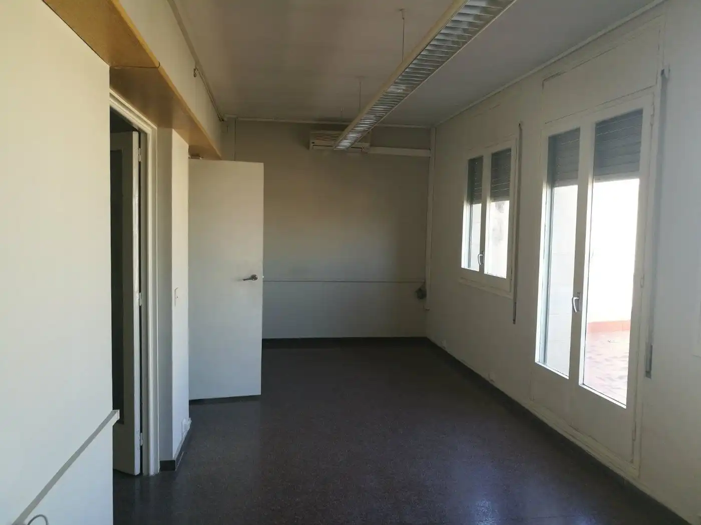 Büro zur Miete in Barcelona mit Klimaanlage und Heizung