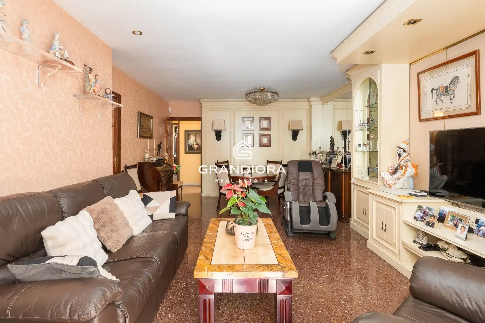Sala d'estar de Pis en venda en Barcelona amb Aire condicionat, Calefacció i Terrassa