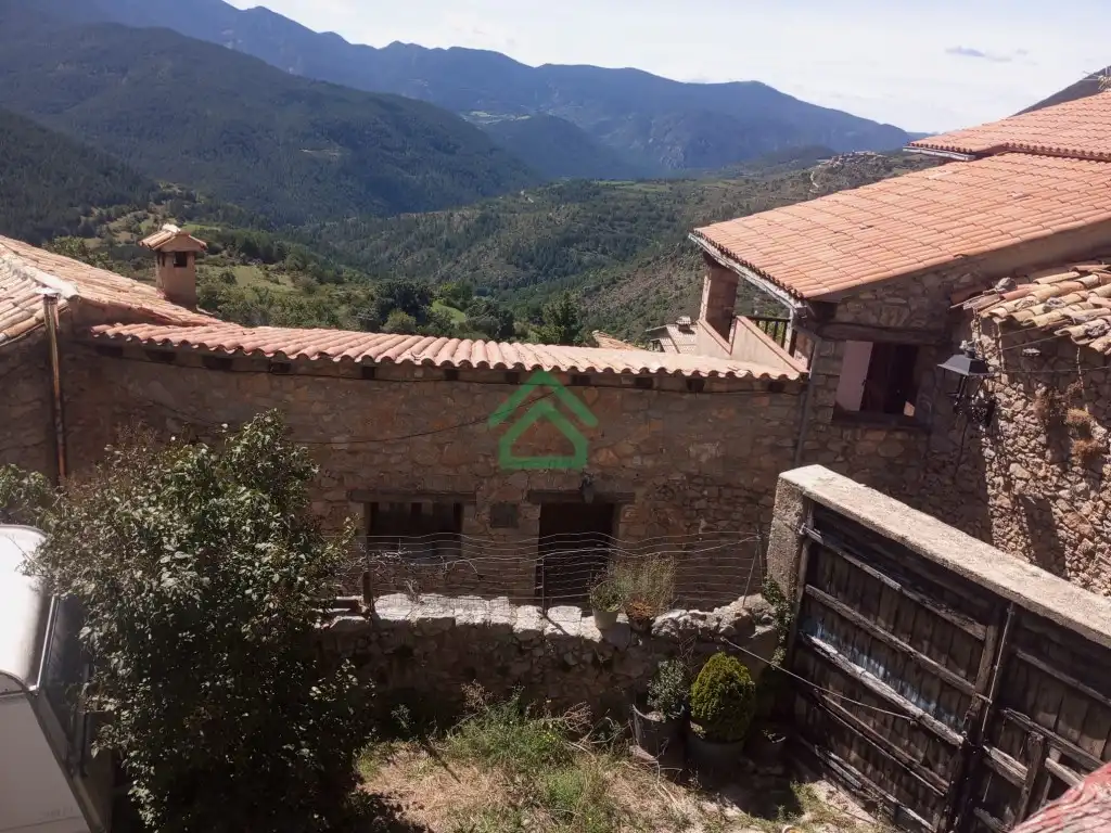 Vista exterior de Casa o xalet en venda en La Vansa i Fórnols