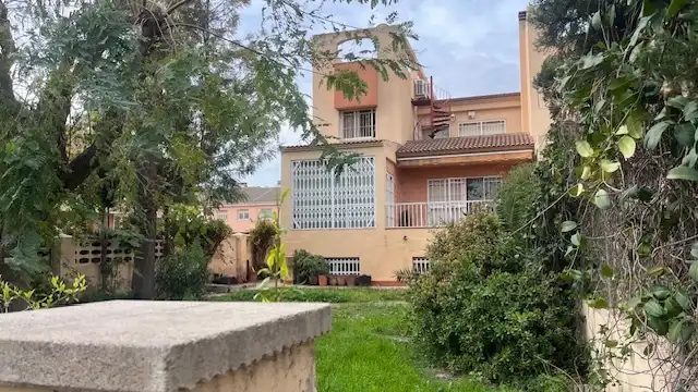 Detached house with pool for sale in Carrer Els Oms, imagen 6