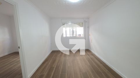 Foto 2 de Planta baixa en venda a Cl Palma de Mallorca, La Gavarra, Cornellà de Llobregat