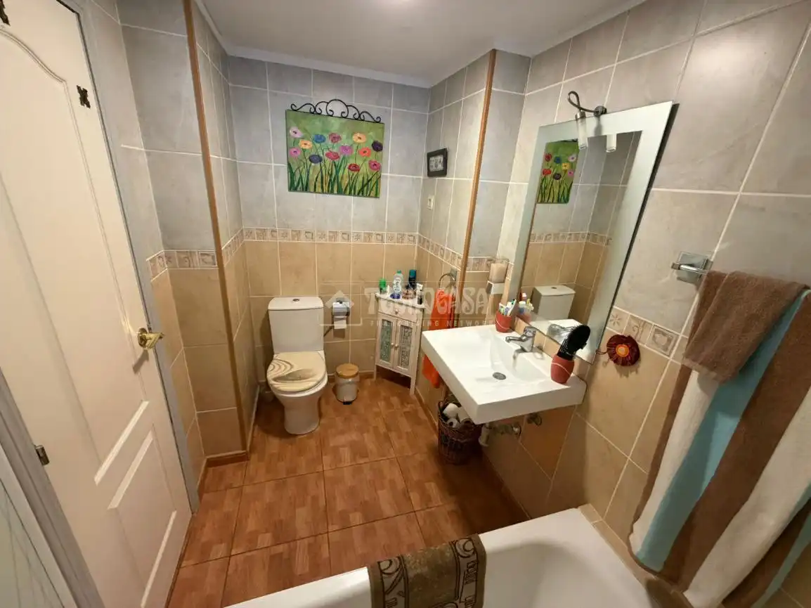 Baño de Piso en venta en Mijas con Terraza y Piscina comunitaria