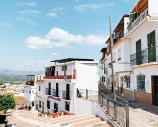 Vista exterior de Casa adosada en venda en Vélez-Málaga amb Terrassa