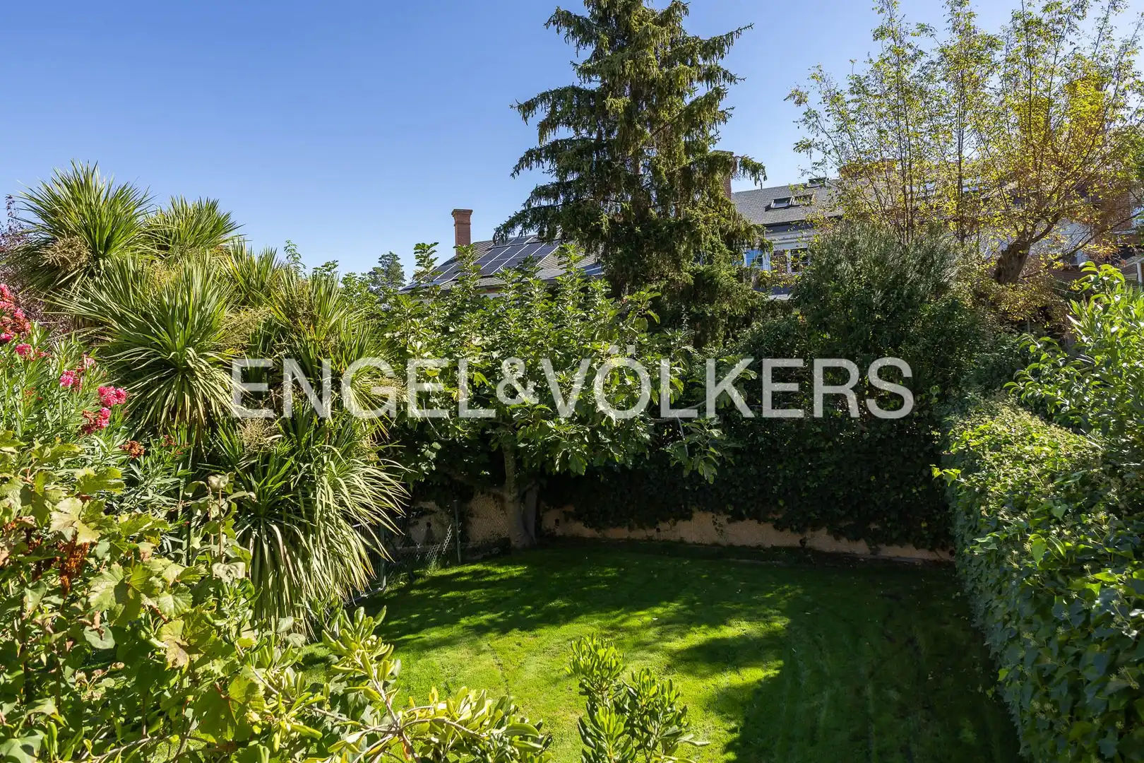 Detached homes for sale in Valdepastores - Las Encinas