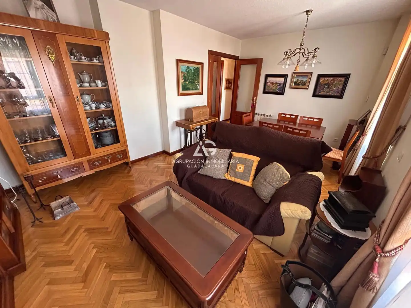 Sala d'estar de Pis en venda en Casco Histórico