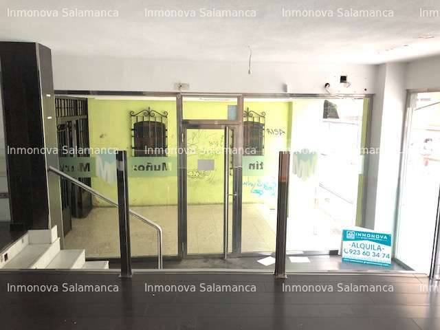 Local comercial en Alquiler en Barrio del Centro