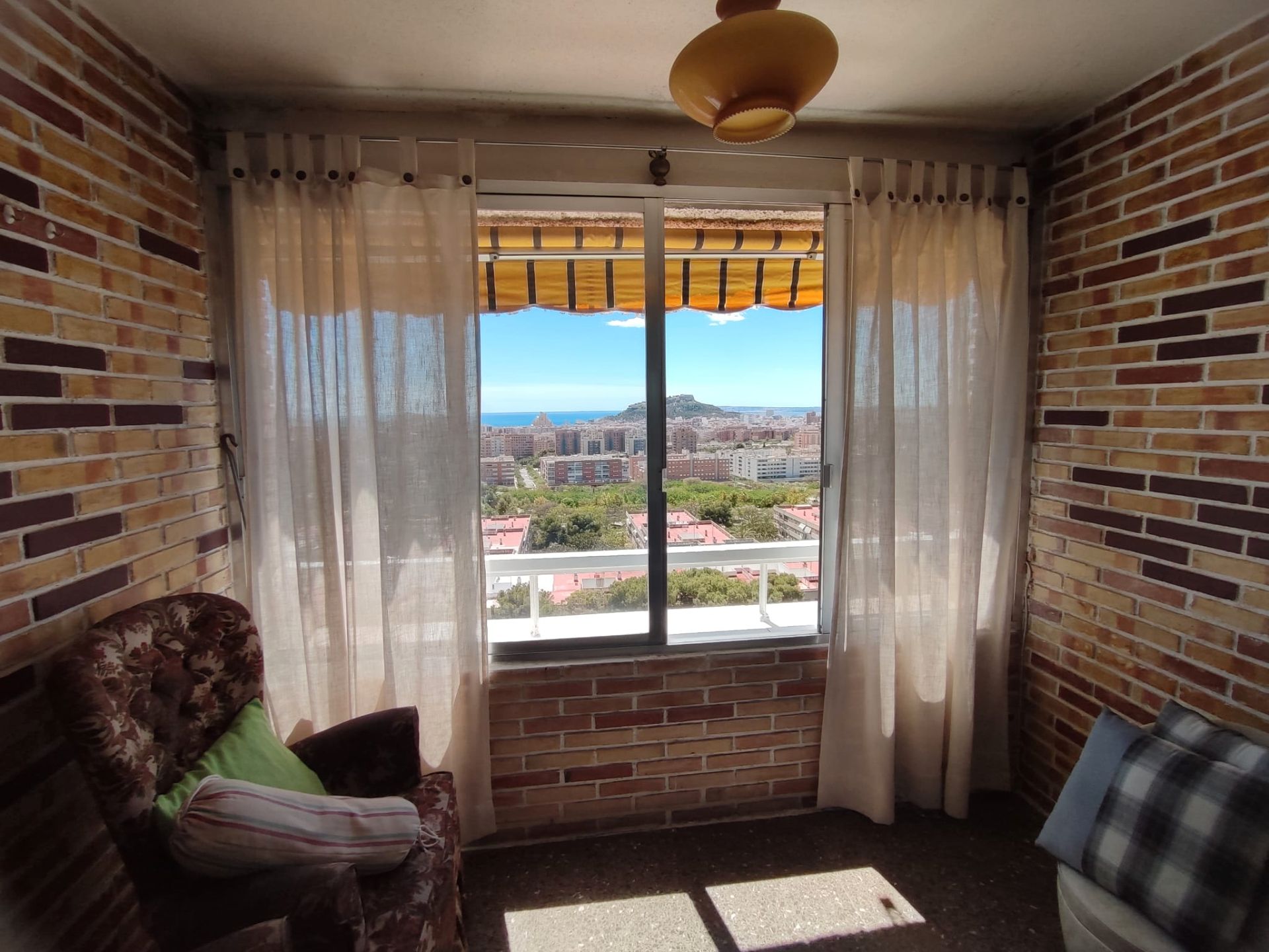 Bedroom of Flat for sale in Alicante / Alacant  with Furnished