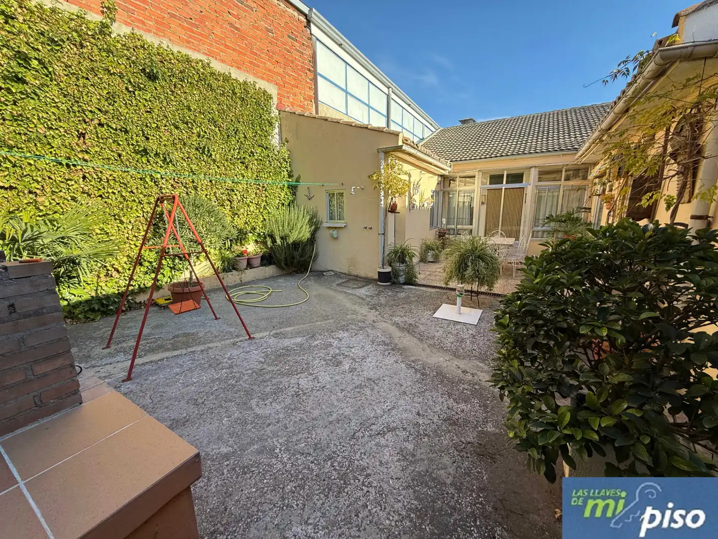 Terraza de Casa o chalet en venta en Valladolid con Calefacción, Jardín privado y Terraza