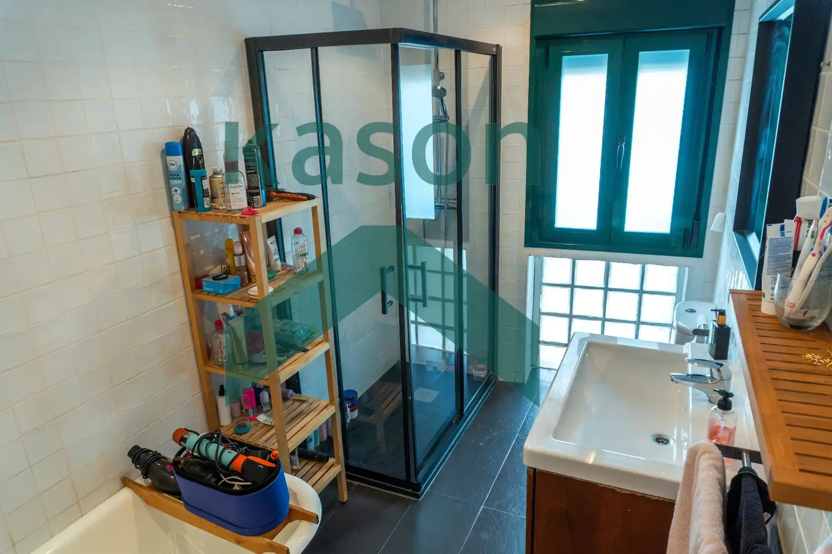 Baño de Piso en venta en Madrid con Aire acondicionado y Calefacción