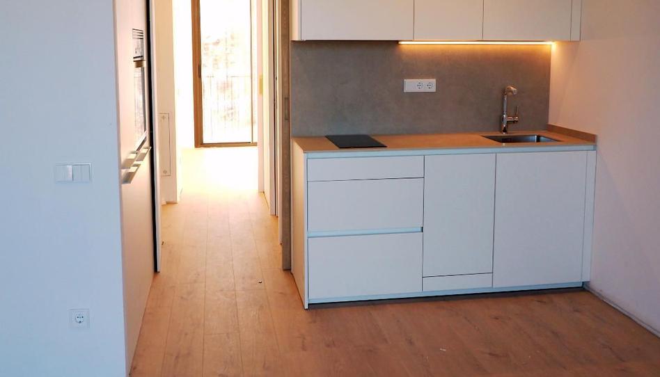 Foto 1 de Pis de lloguer a Sant Jordi, Centre - Estació, Barcelona