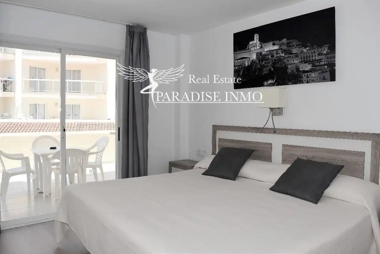Habitación de Piso en venta en Sant Josep de sa Talaia con Aire acondicionado, Calefacción y Terraza