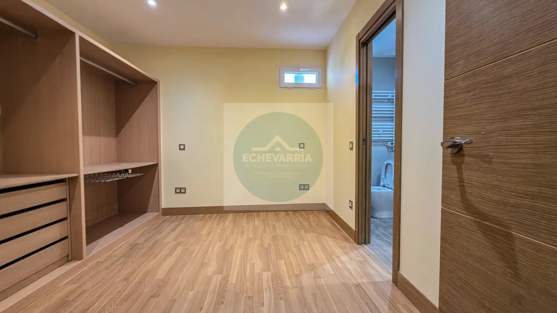 Flat for rent in Madrid  with Air Conditioner, Heating and Terrace