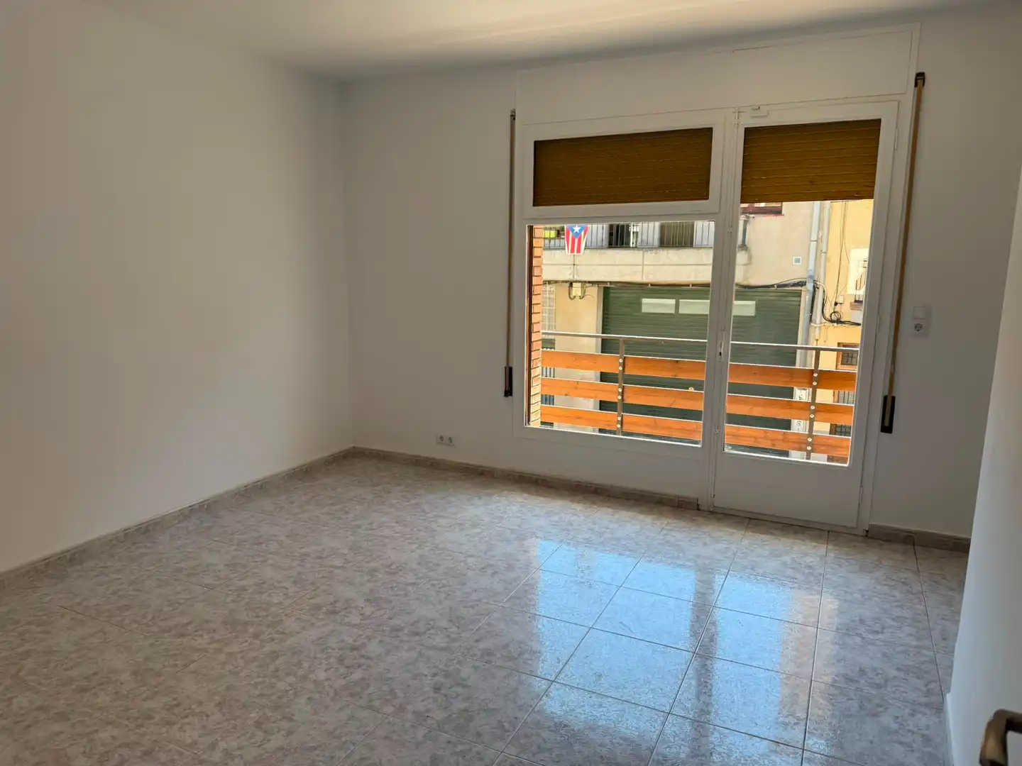 Habitación de Casa adosada en venta en Torelló con Calefacción, Terraza y Balcón