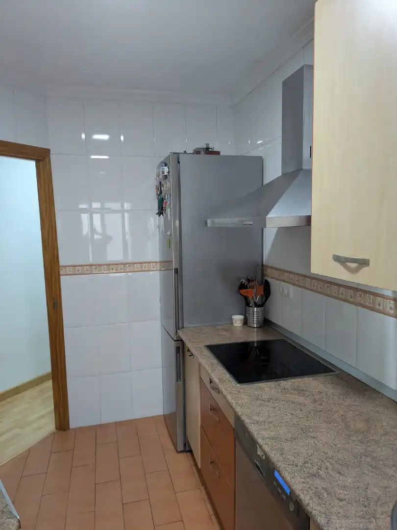 Cocina de Piso en venta en Mairena del Aljarafe con Calefacción, Parquet y Balcón