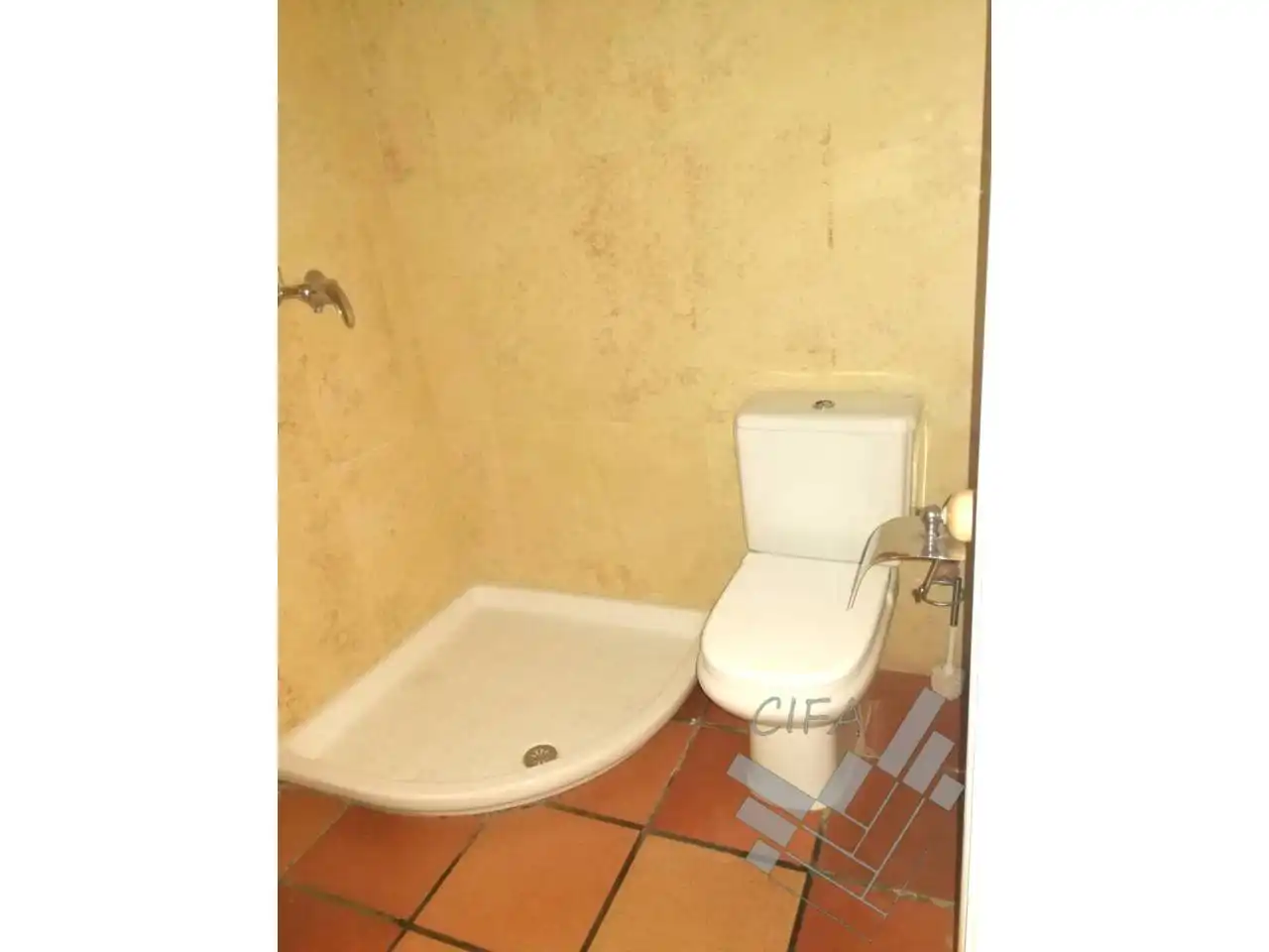 Casa adosada en venta en LAS MORERAS, Casco Urbano