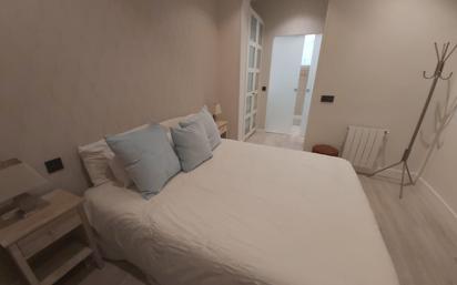 Bedroom of Flat to rent in  Madrid Capital  with Air Conditioner, Heating and Furnished