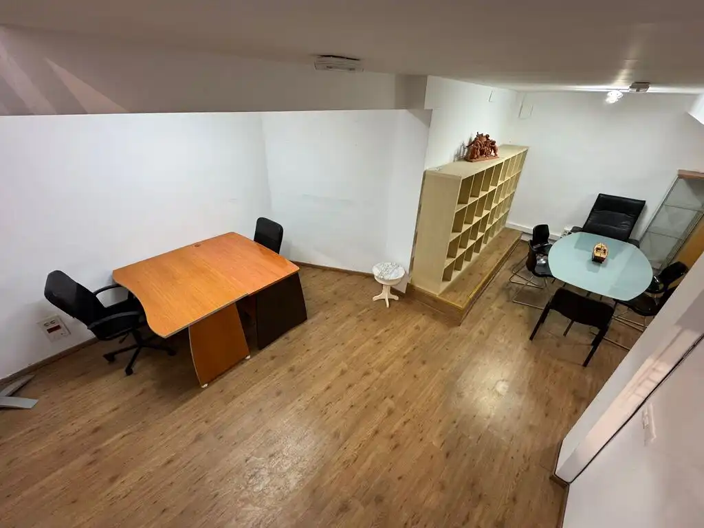 Local comercial en venta en de Josep Sangenís, imagen 9